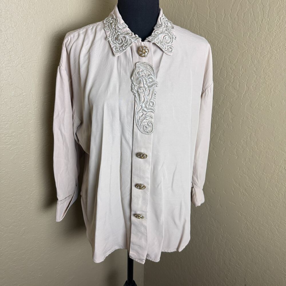 R&M Richards by Karen Kwong Beige Embroidered Button Front Blouse